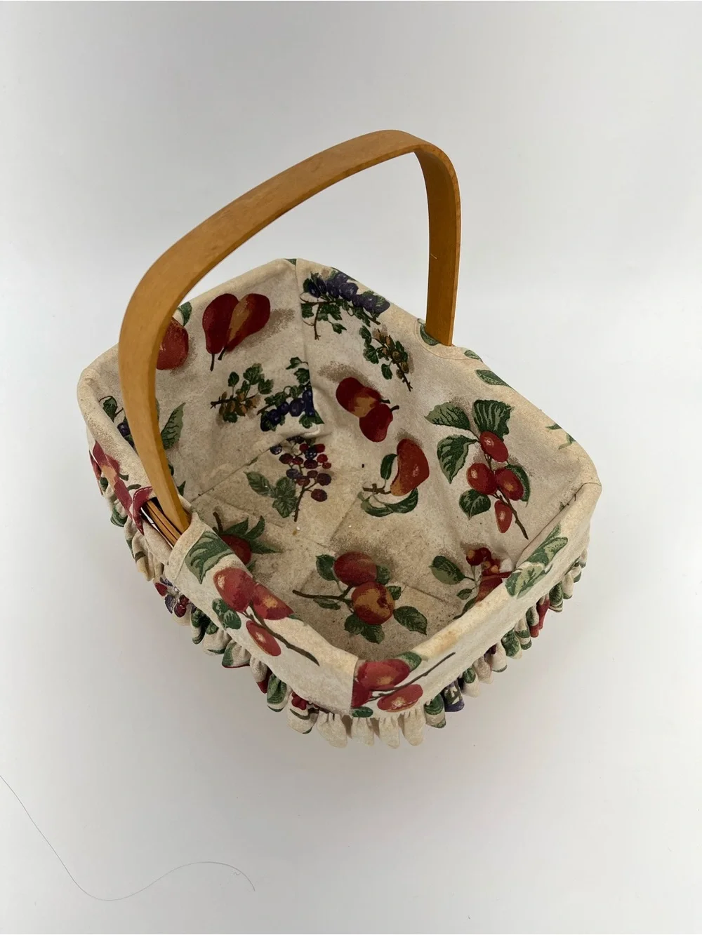 Longaberger Medium Fabric lined Fruit Basket ruffle handle 1998 vintage